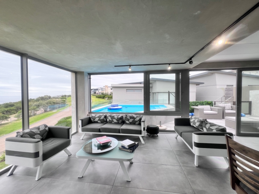 4 Bedroom Property for Sale in Oubaai Western Cape